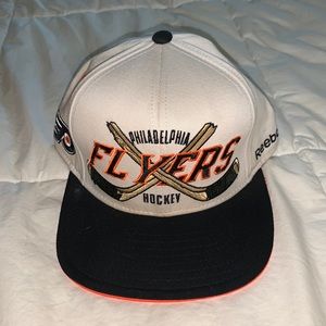 Reebok Philadelphia Flyers SnapBack hat